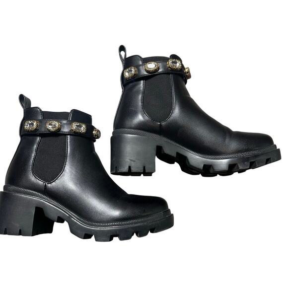 Steve Madden Black Amulet Ankle Booties - Picture 5 of 9